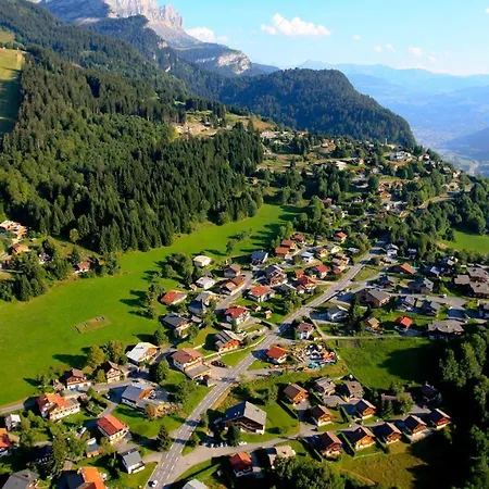 Cl349 - 4 Pers Centre Des Carroz * Les Carroz d'Araches